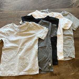 5 pack of Honest Baby Short Sleeve Tees